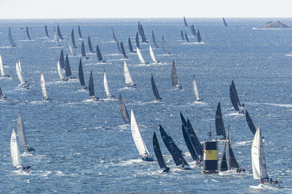28 09 2022? Saint-Tropez,(FRA,83), Les Voiles de Saint-Tropez 2022 Régate N° 2 poup les modernes, navigation libre pour les grandes goélettes