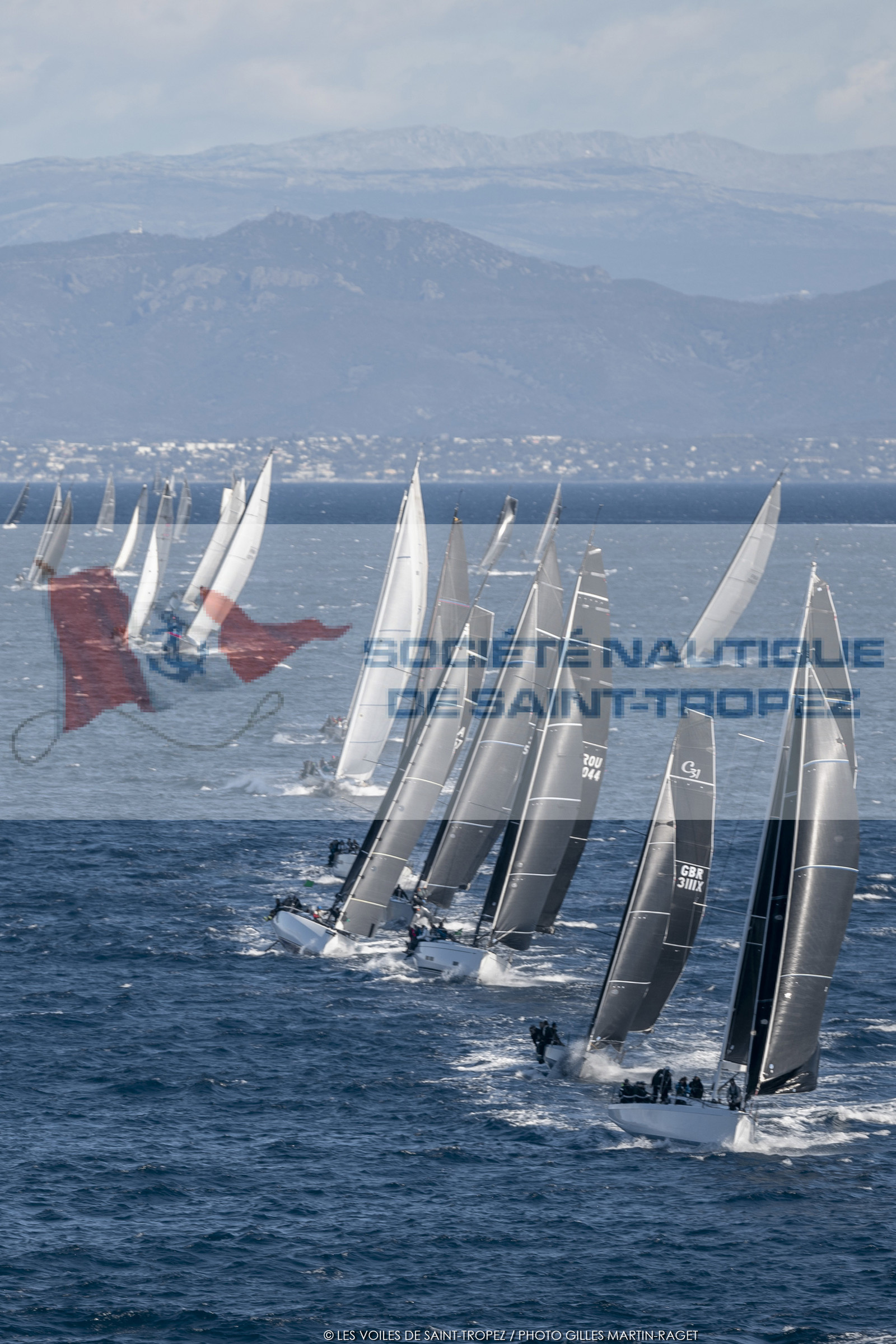 28 09 2022? Saint-Tropez,(FRA,83), Les Voiles de Saint-Tropez 2022 Régate N° 2 poup les modernes, navigation libre pour les grandes goélettes