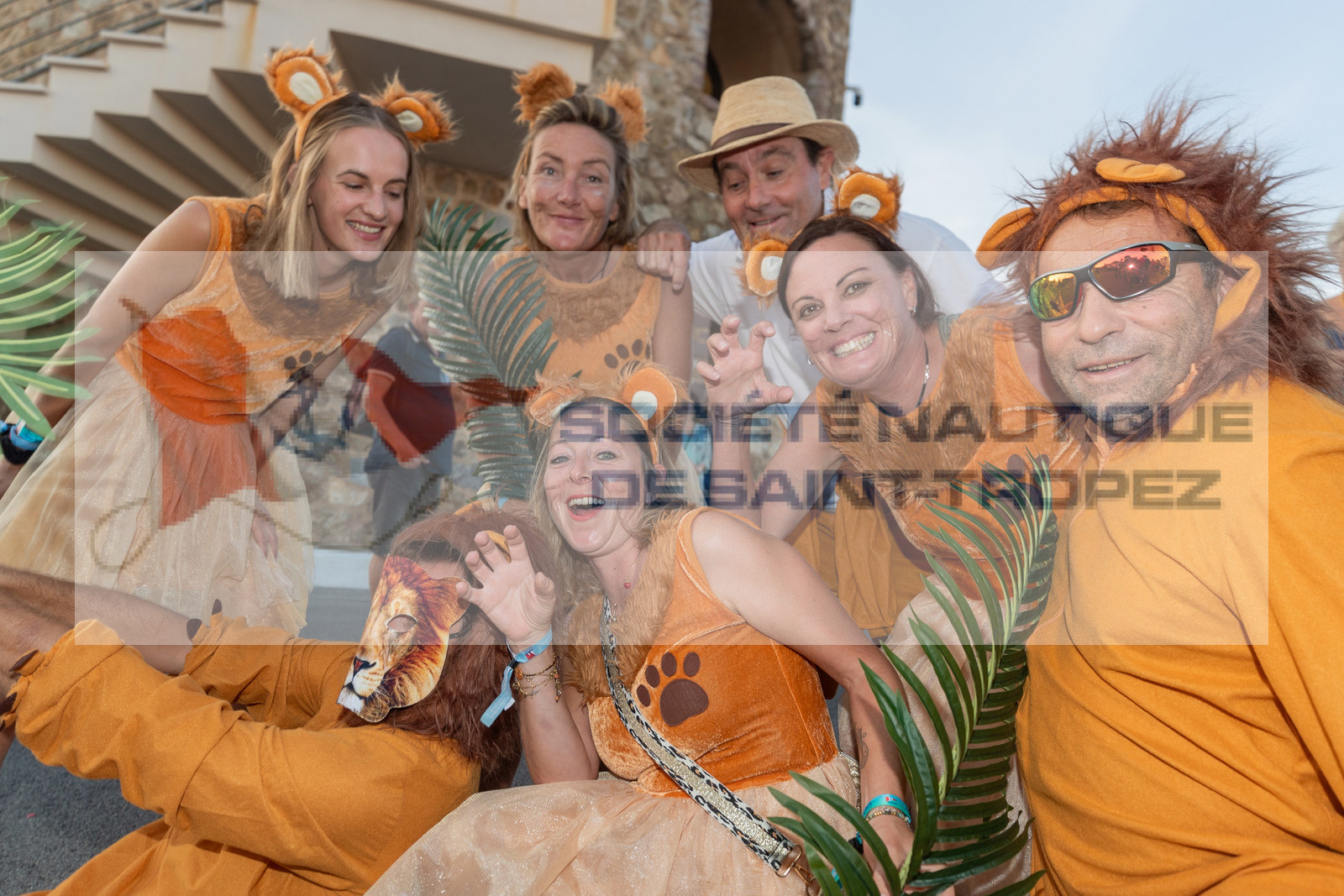 05 10 2023, Saint-Tropez (FRA,83), Les Voiles de Saint-Tropez 2023, RAce Day 5, Défilé des équipages