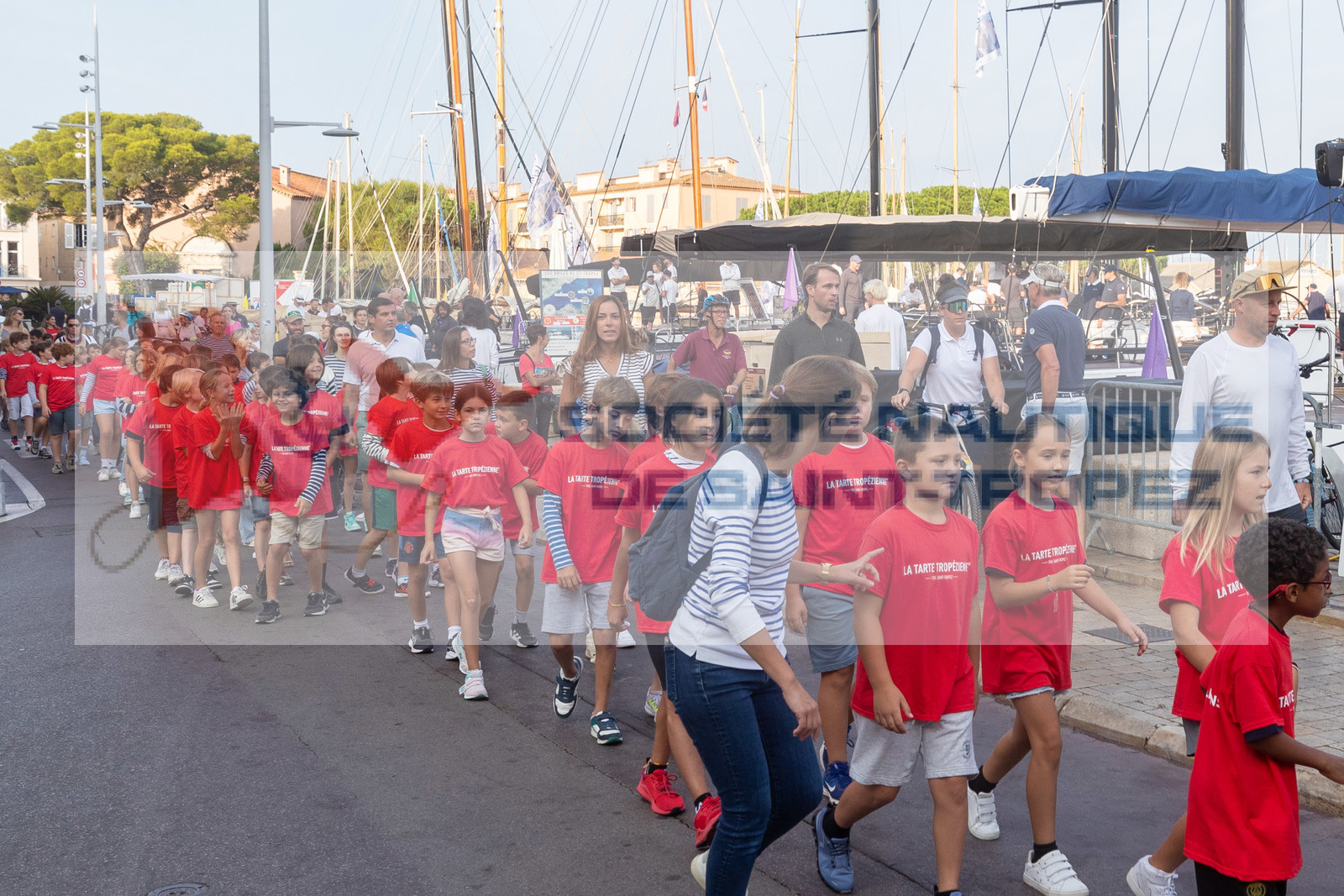 05 10 2023, Saint-Tropez (FRA,83), Les Voiles de Saint-Tropez 2023, Race Day 5, Défilé des minots de St Tropez
