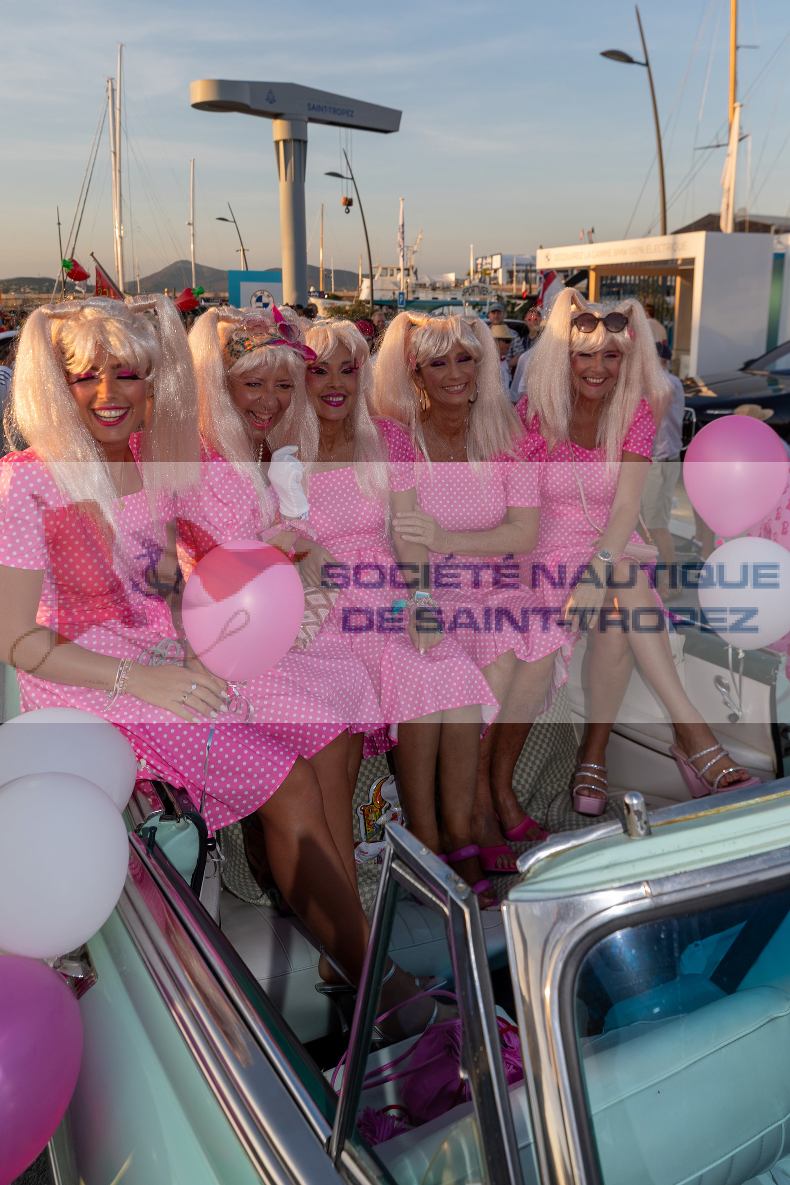 05 10 2023, Saint-Tropez (FRA,83), Les Voiles de Saint-Tropez 2023, RAce Day 5, Défilé des équipages