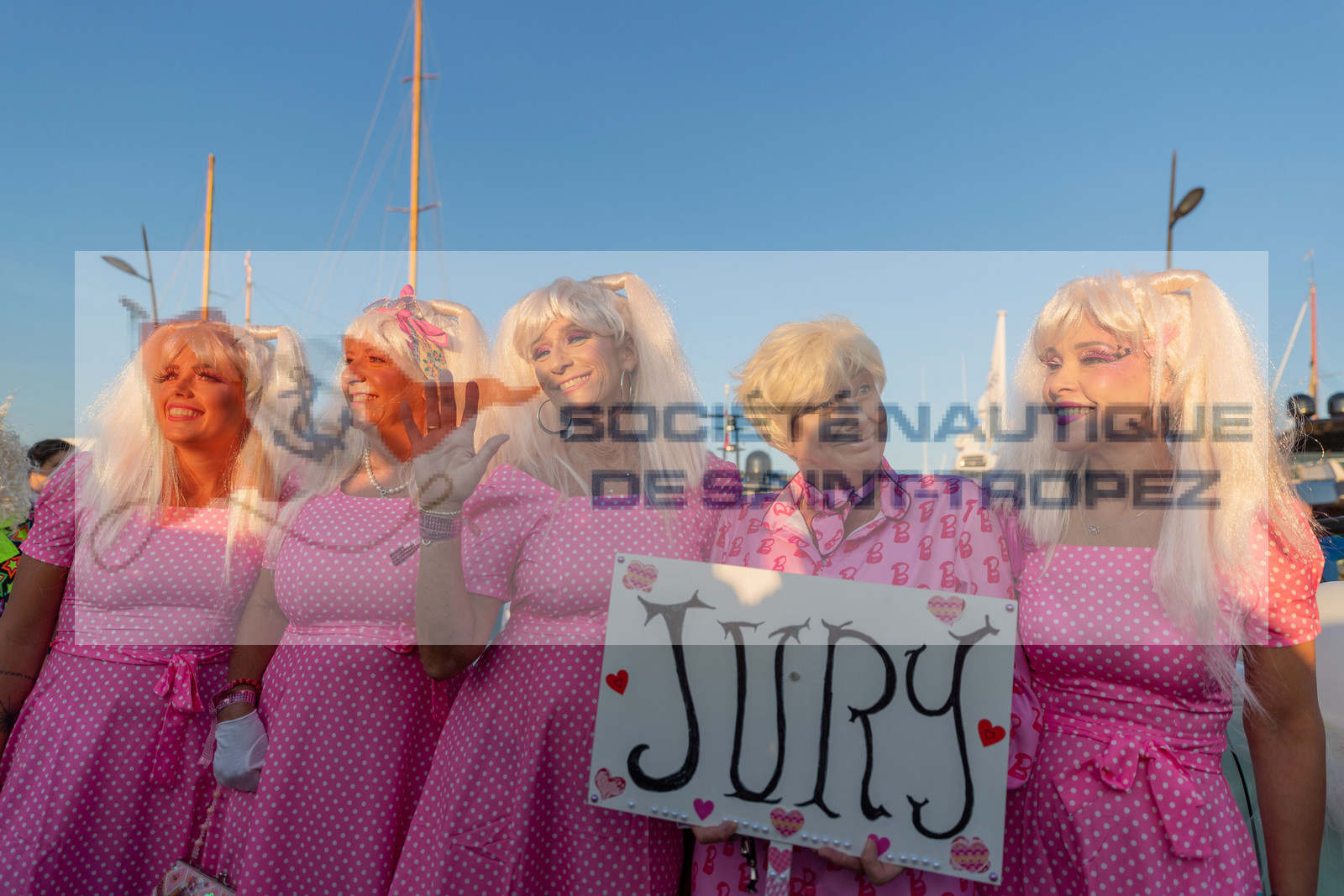 05 10 2023, Saint-Tropez (FRA,83), Les Voiles de Saint-Tropez 2023, RAce Day 5, Défilé des équipages