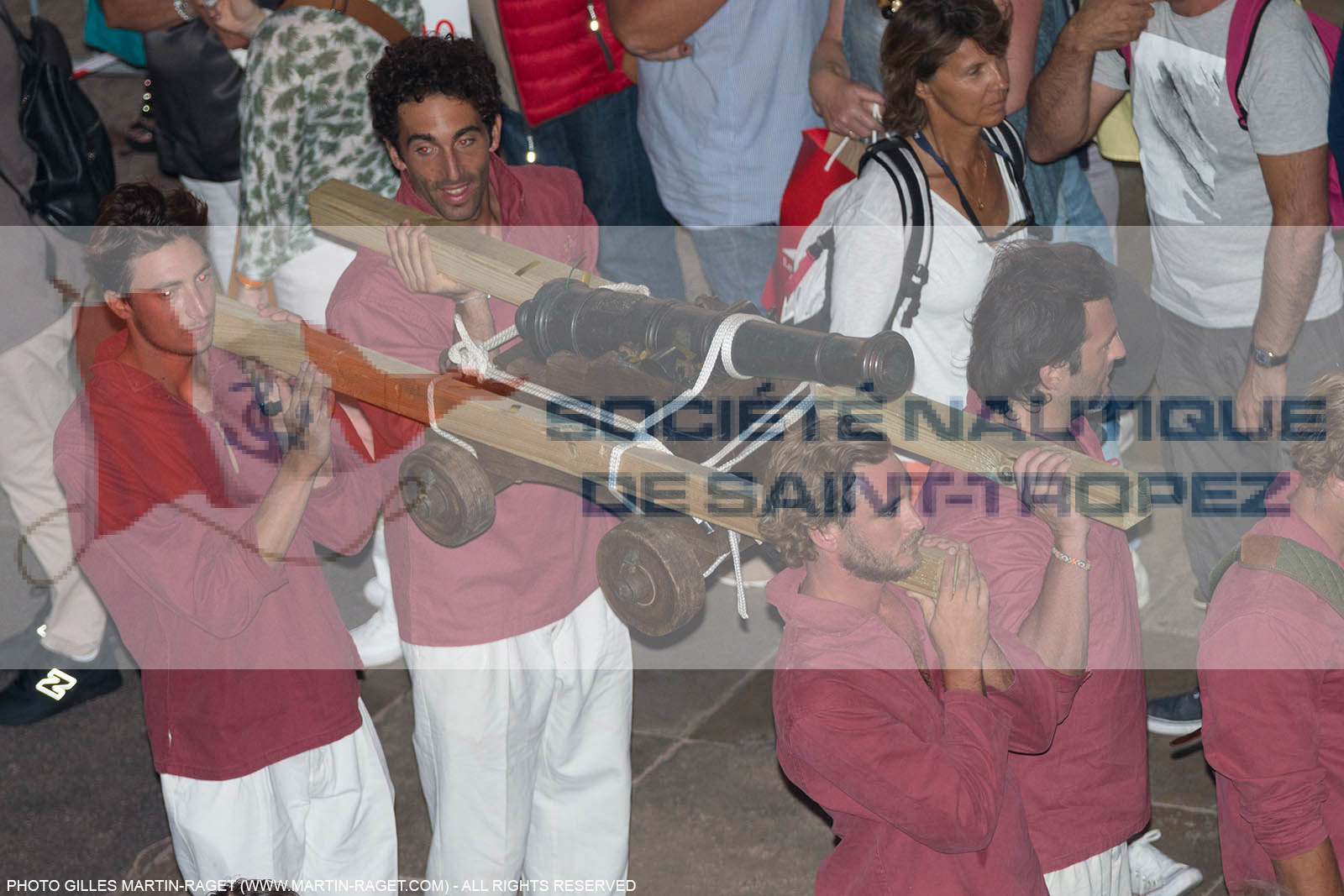 29 09 2016, Saint-Tropez (FRA,83), Voiles de Saint-Tropez 2016, Challenge Day, Crew parade