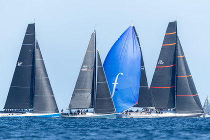 29 09 2024, Saint-Tropez (FRA), Les Voiles de Saint-Tropez 2024, Day 2, Trainings