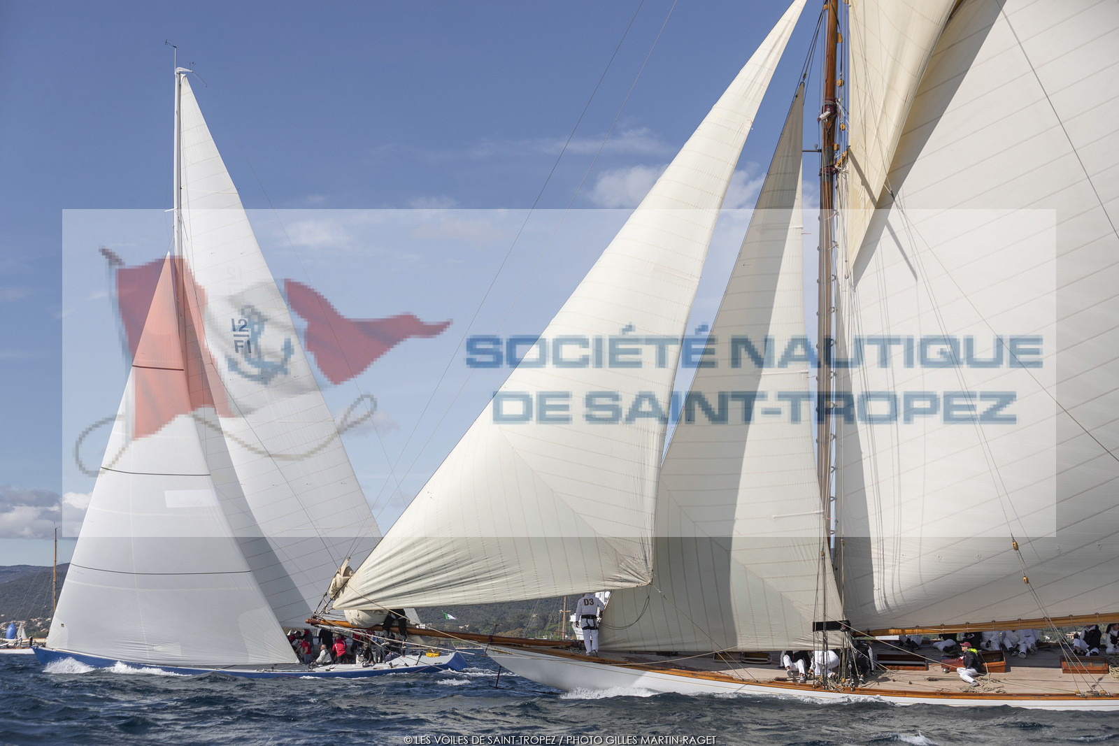 29  2022, Saint-Tropez (FRA,83), Les Voiles de Saint-Tropez 2022, journée des défis, Clu 55 Cup ,France 1 conrte Tuiga, équipage France 1